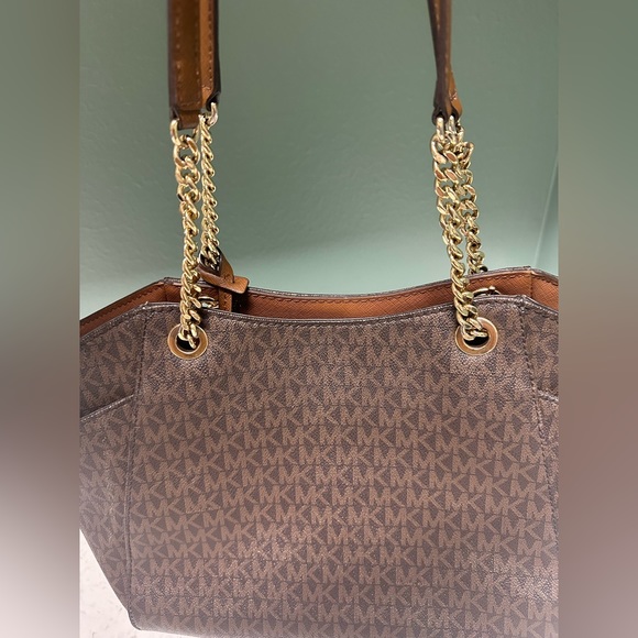 Brown & Tan Michael Kors logo purse - Picture 4 of 13